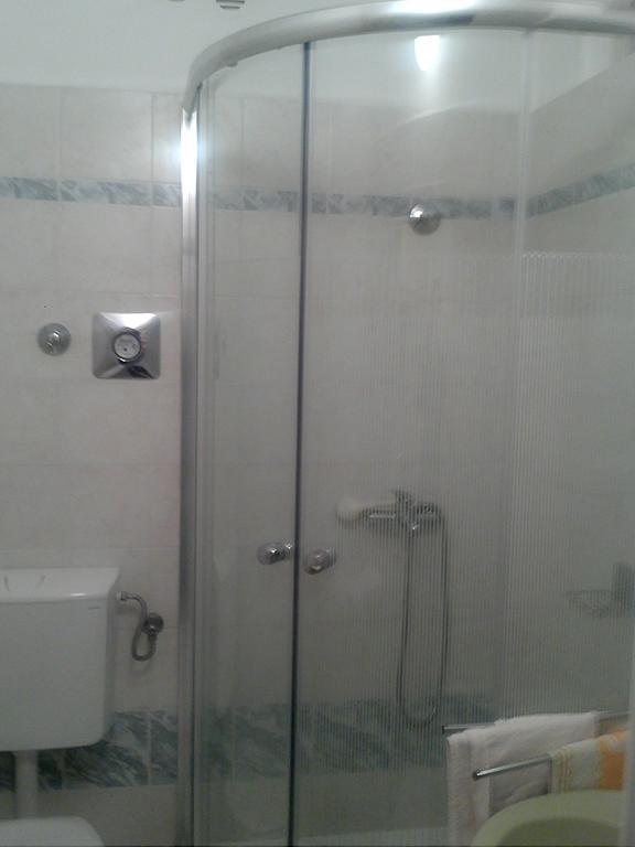 Tivoli Apartment Ičići Szoba fotó