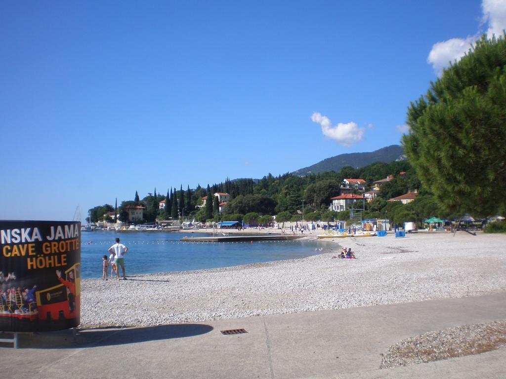 Tivoli Apartment Ičići Kültér fotó